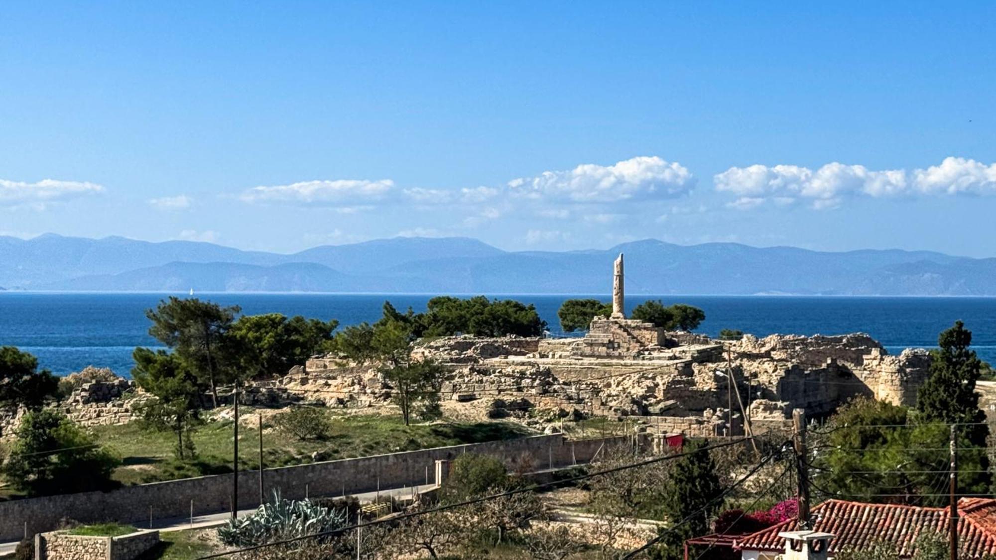 Appartement Vue Sur Mer Soul Family, Egine Aegina Eksteriør billede