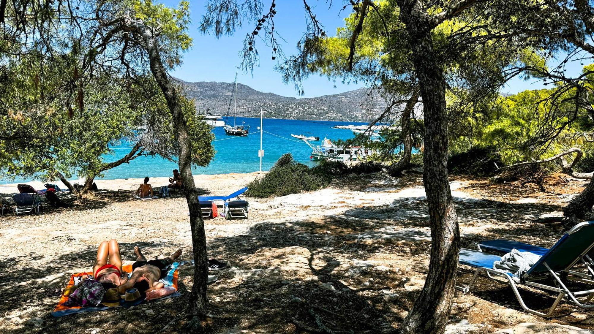 Appartement Vue Sur Mer Soul Family, Egine Aegina Eksteriør billede