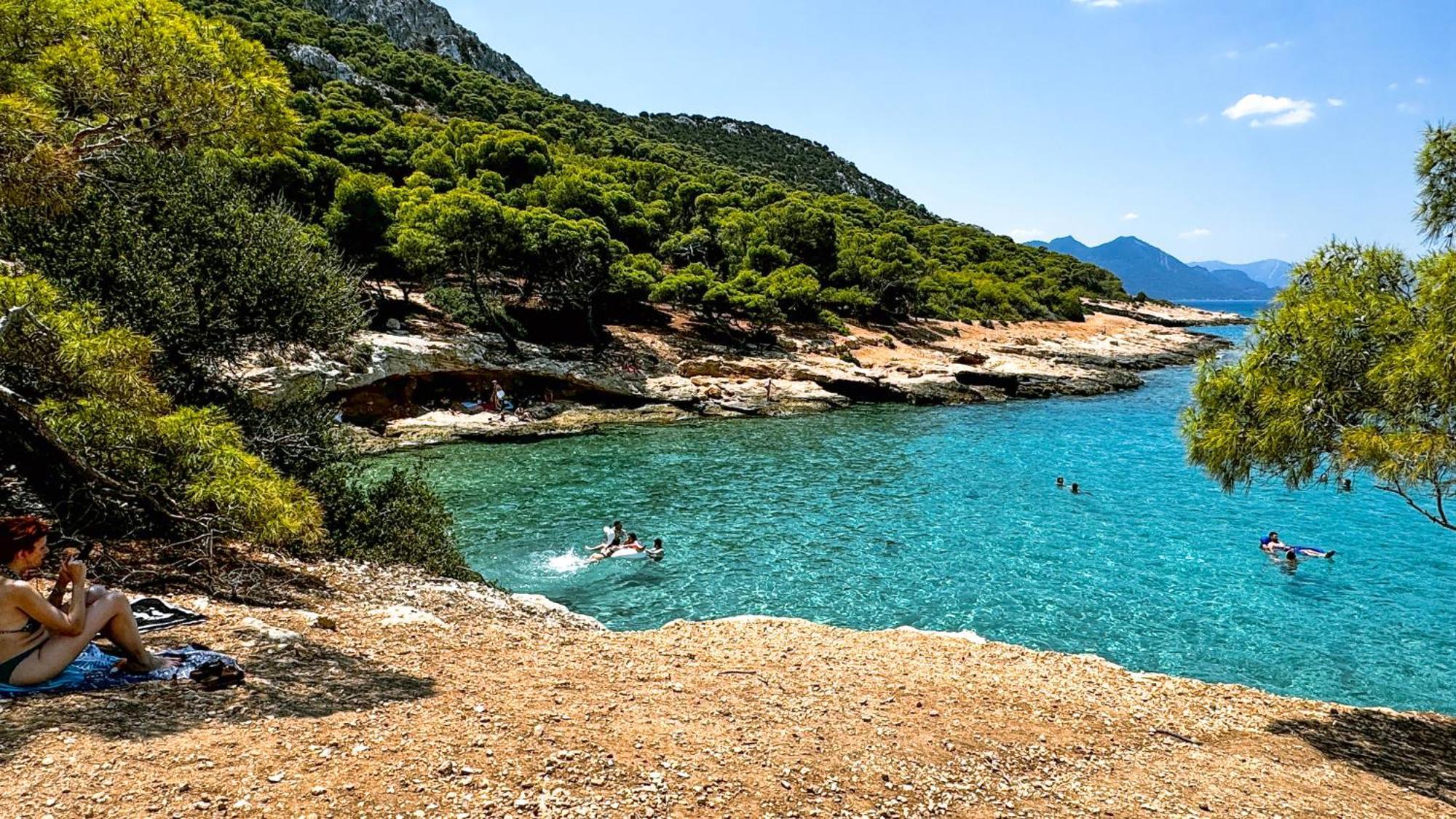Appartement Vue Sur Mer Soul Family, Egine Aegina Eksteriør billede