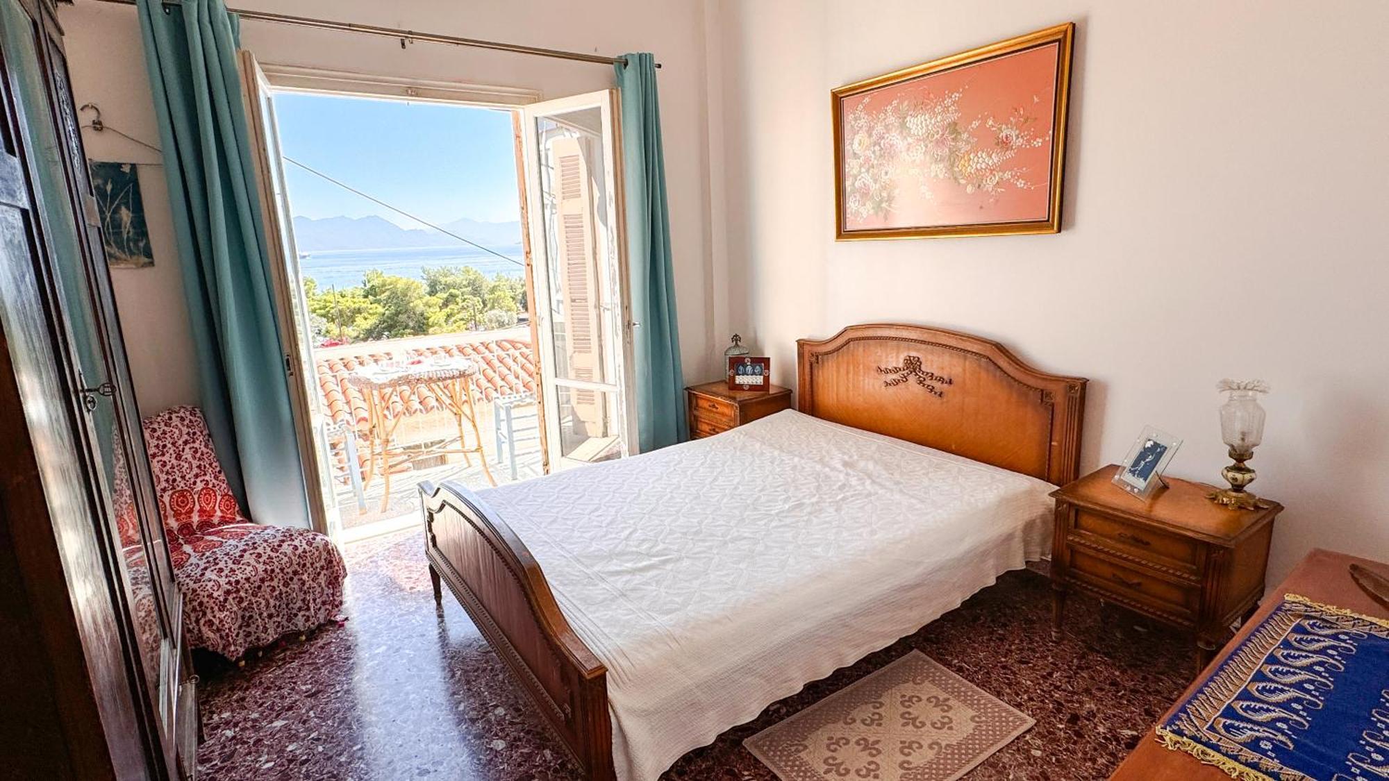 Appartement Vue Sur Mer Soul Family, Egine Aegina Eksteriør billede