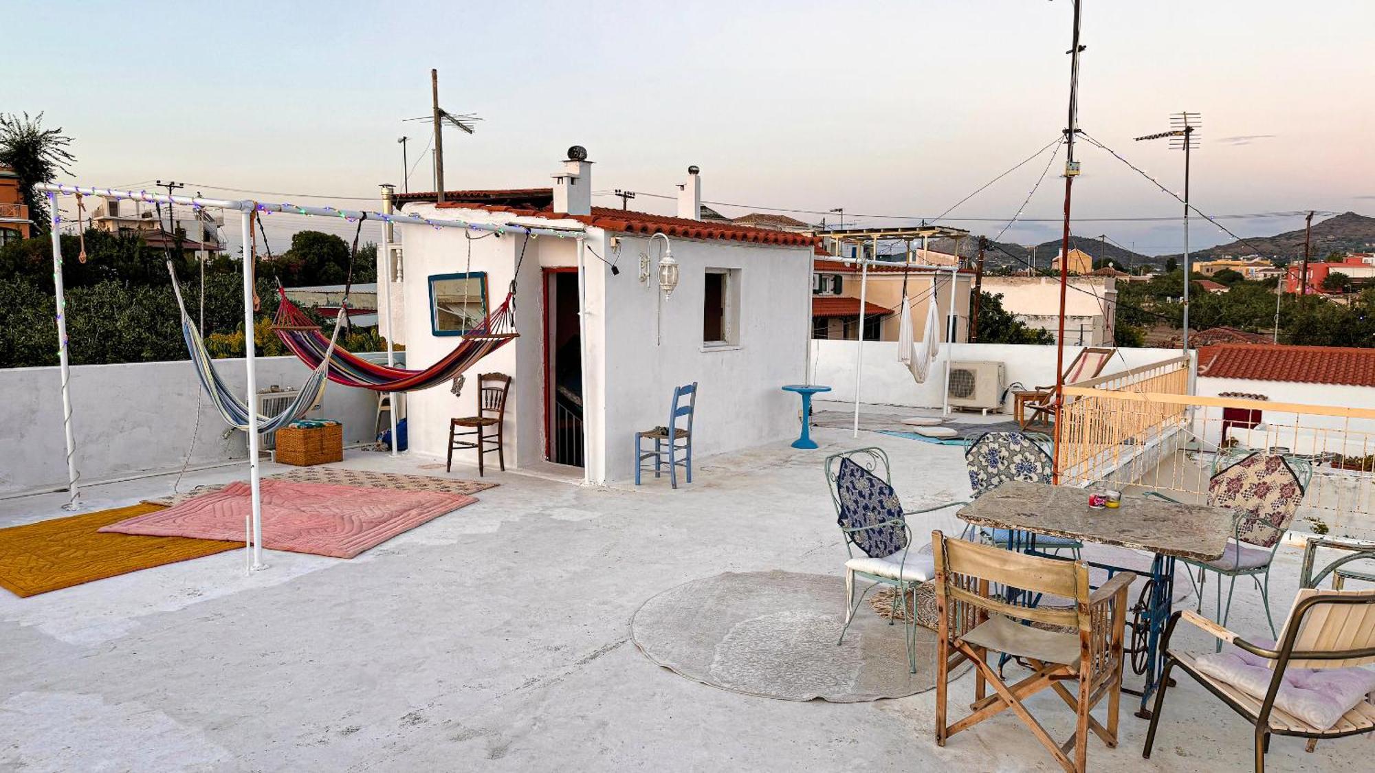 Appartement Vue Sur Mer Soul Family, Egine Aegina Eksteriør billede
